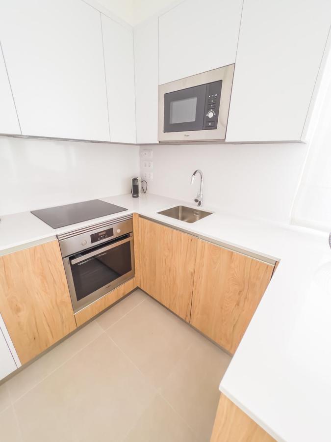 Penthouse On The Golden Mile Марбелья Екстер'єр фото